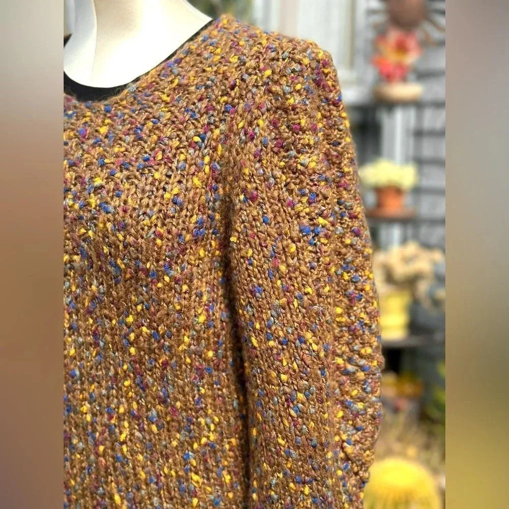 Zara — Knit Sweater - Picture 2 of 4